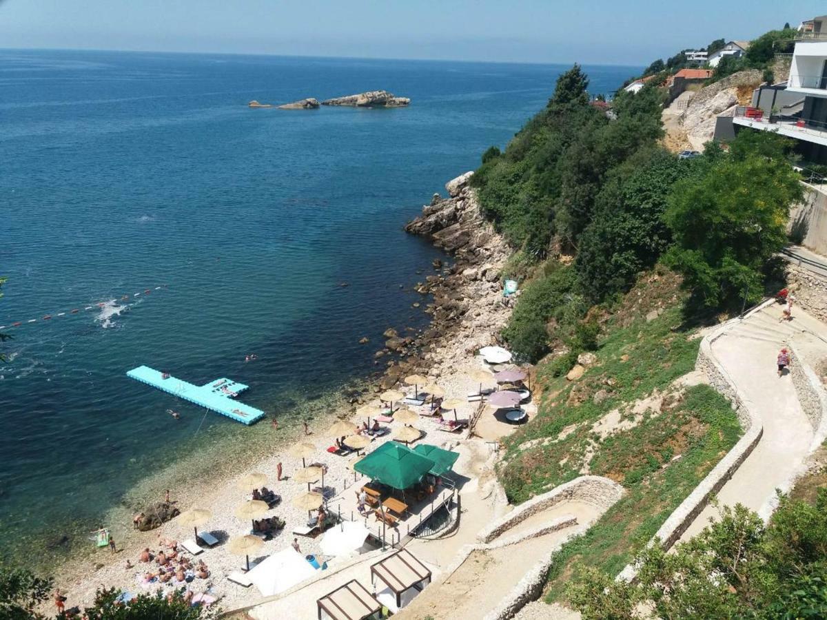 Apartments Una Ulcinj Exterior foto